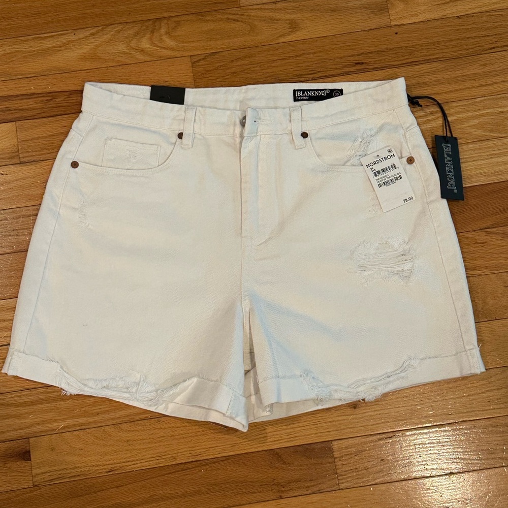 Blank NYC The Perry White Jean Mom Shorts Distressed Cut-Off Style